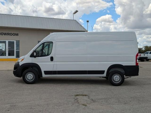 new 2024 Ram ProMaster 2500 car, priced at $43,128