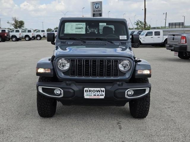 new 2024 Jeep Gladiator car, priced at $45,585