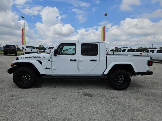 new 2024 Jeep Gladiator car, priced at $39,082