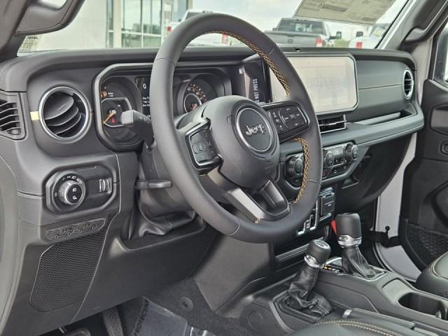 new 2024 Jeep Gladiator car, priced at $39,082