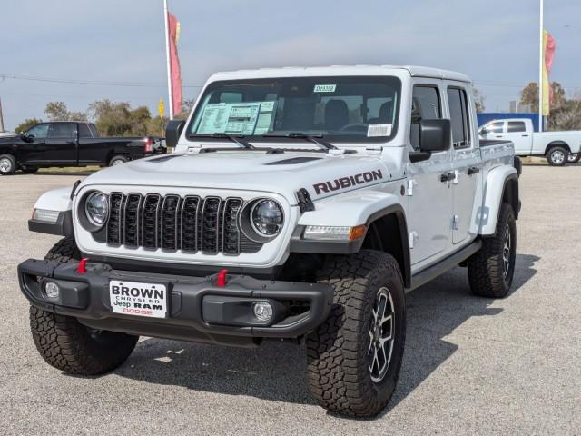 new 2024 Jeep Gladiator car, priced at $58,054