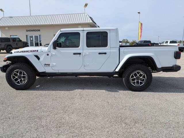 new 2024 Jeep Gladiator car, priced at $58,054