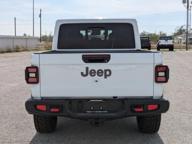 new 2024 Jeep Gladiator car, priced at $58,054