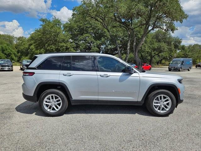 used 2024 Jeep Grand Cherokee car, priced at $38,316