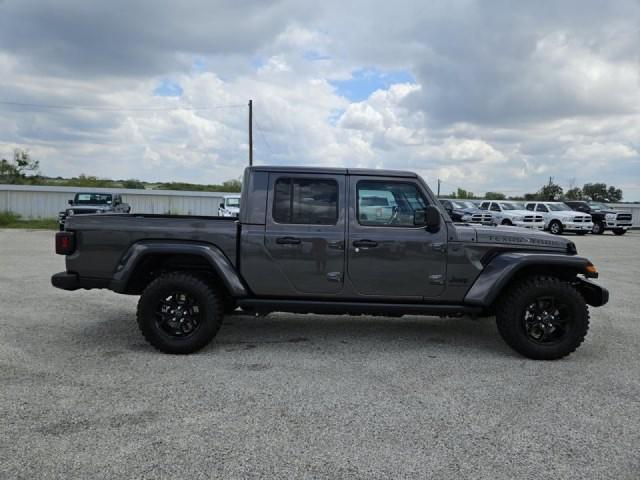 new 2024 Jeep Gladiator car, priced at $38,529