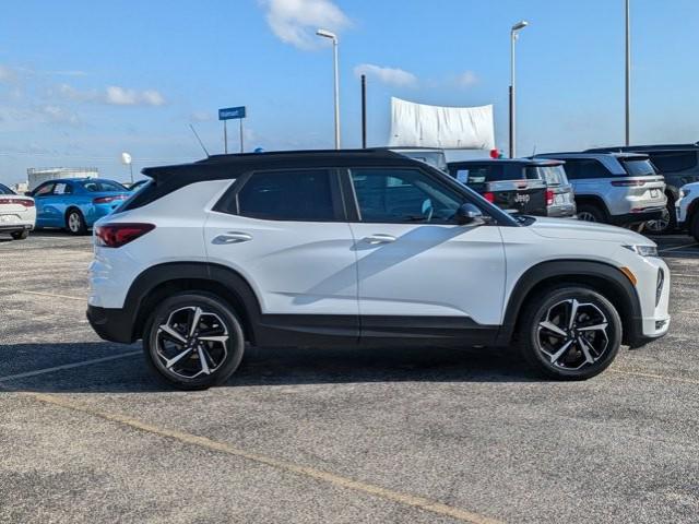 used 2023 Chevrolet TrailBlazer car, priced at $25,816