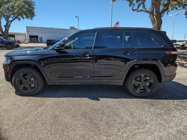 new 2024 Jeep Grand Cherokee car, priced at $41,357