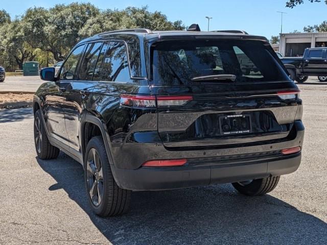 new 2024 Jeep Grand Cherokee car, priced at $41,357