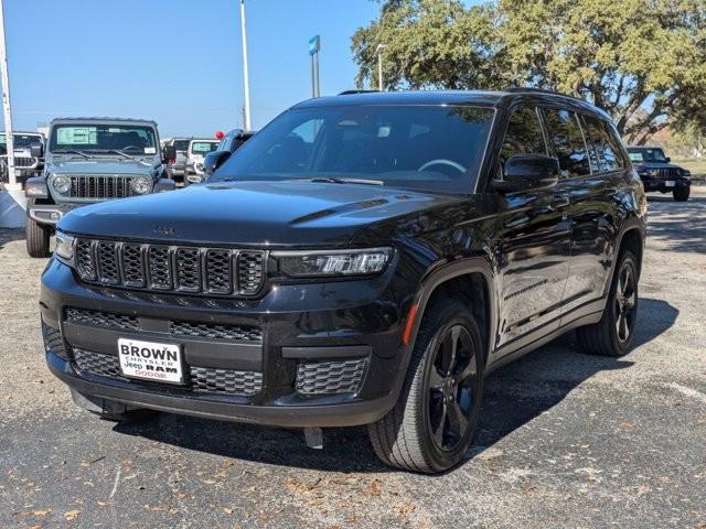 used 2023 Jeep Grand Cherokee L car, priced at $33,911