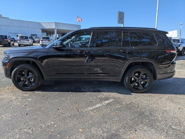 used 2023 Jeep Grand Cherokee L car, priced at $33,911