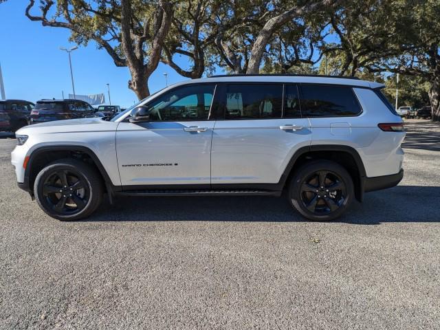 new 2024 Jeep Grand Cherokee L car, priced at $52,427