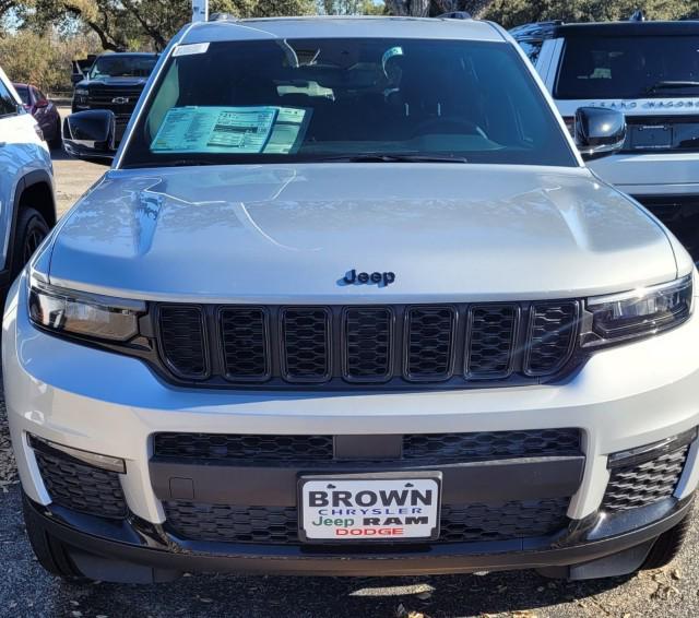 new 2024 Jeep Grand Cherokee L car, priced at $49,927