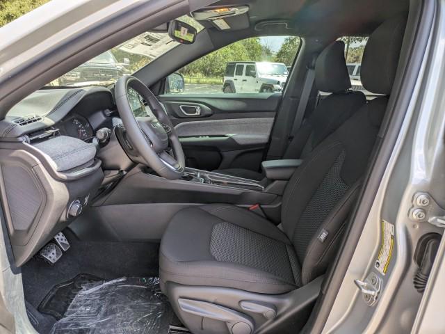 new 2025 Jeep Compass car, priced at $29,193