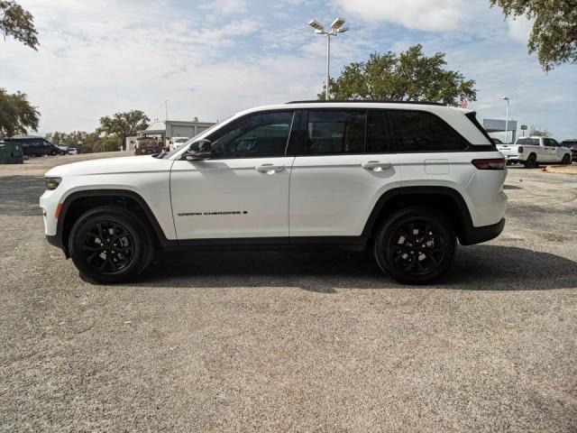 new 2025 Jeep Grand Cherokee car, priced at $41,287