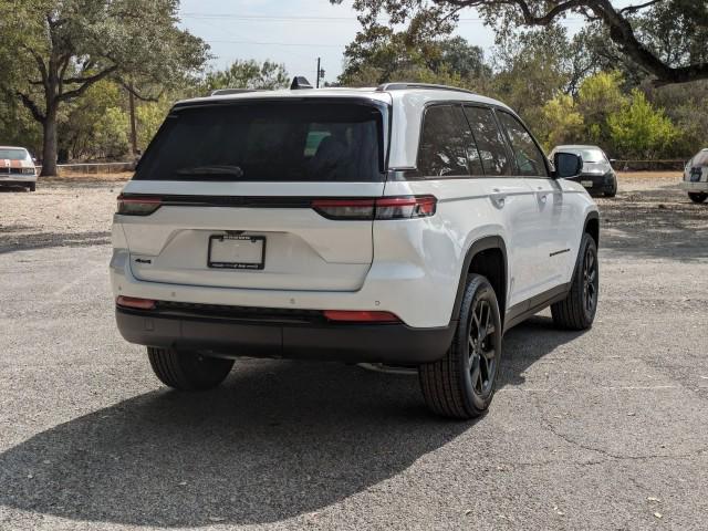 new 2025 Jeep Grand Cherokee car, priced at $43,787