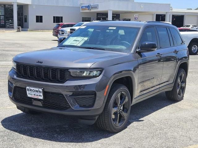 new 2024 Jeep Grand Cherokee car, priced at $41,303