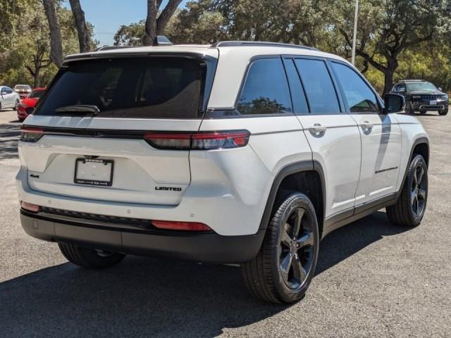 new 2024 Jeep Grand Cherokee car, priced at $44,156