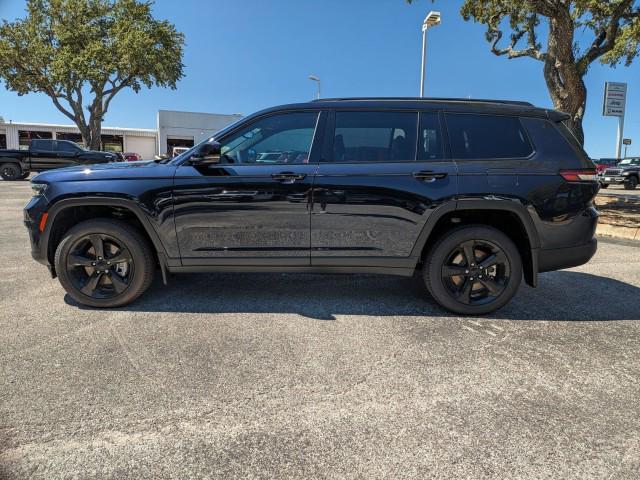 new 2024 Jeep Grand Cherokee L car, priced at $48,286