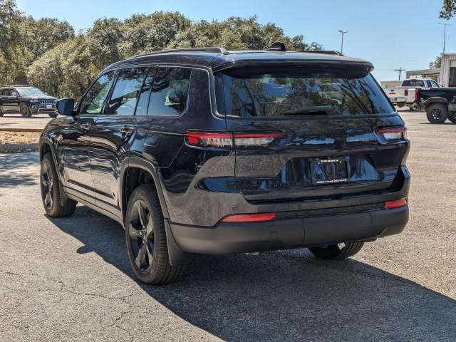 new 2024 Jeep Grand Cherokee L car, priced at $48,286