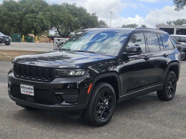 new 2024 Jeep Grand Cherokee car, priced at $40,967