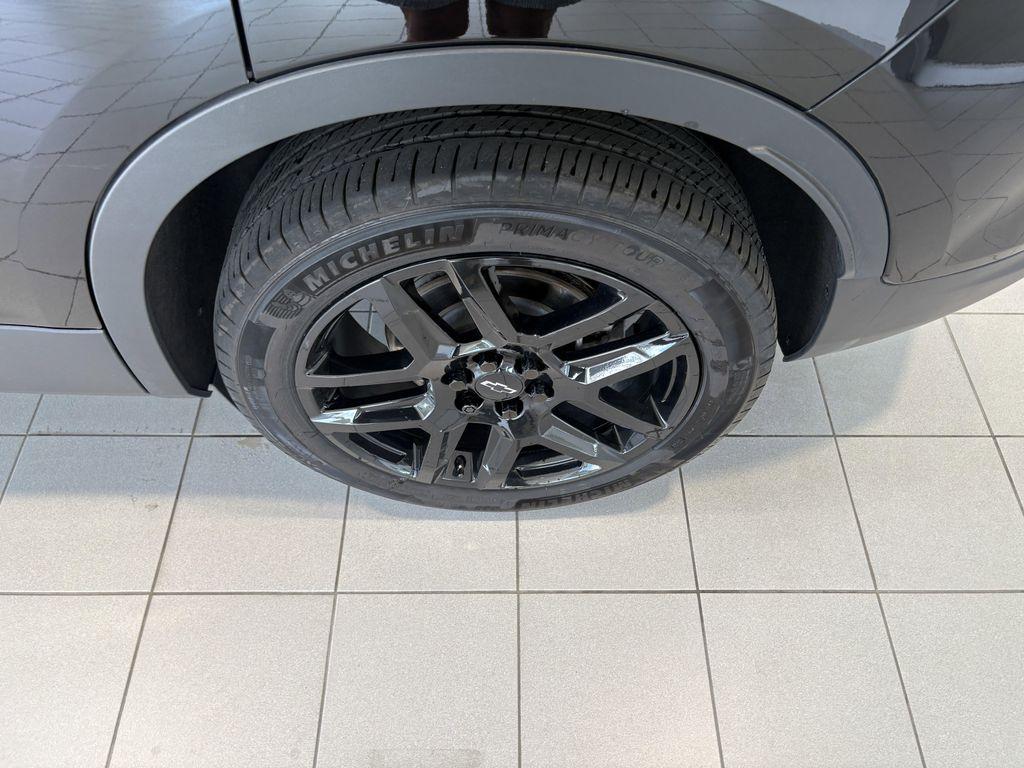 used 2024 Chevrolet Blazer car, priced at $28,996
