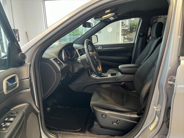 used 2018 Jeep Grand Cherokee car, priced at $13,888