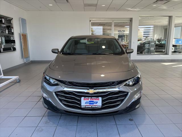 new 2025 Chevrolet Malibu car, priced at $27,570