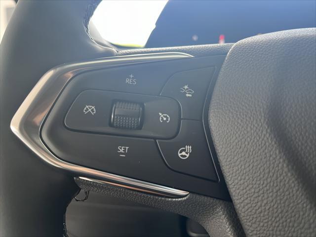 new 2025 Chevrolet Trax car, priced at $27,485