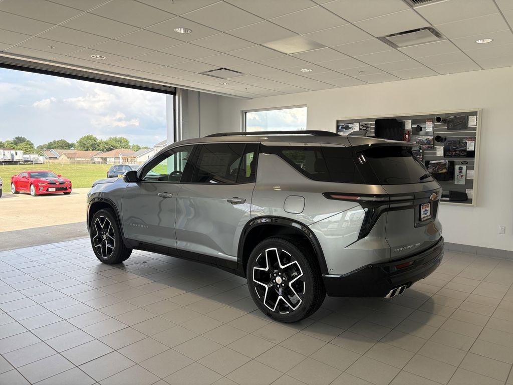 new 2026 Chevrolet Traverse car, priced at $60,920