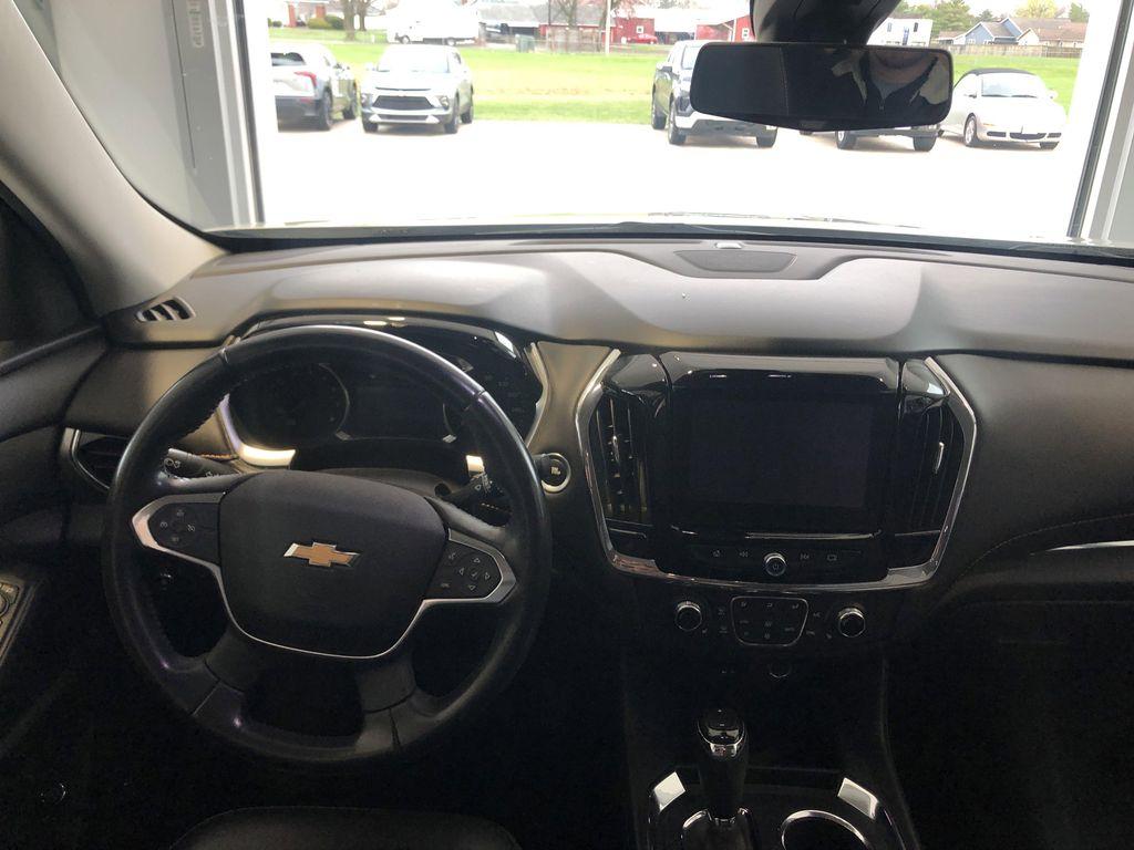 used 2019 Chevrolet Traverse car, priced at $18,488