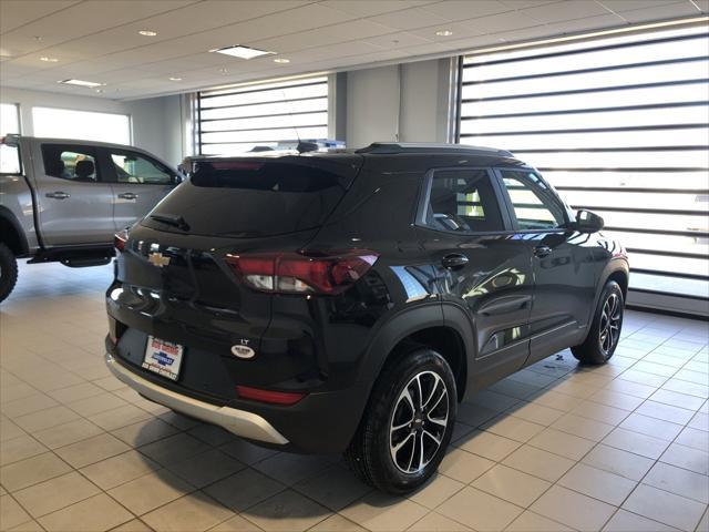 new 2025 Chevrolet TrailBlazer car, priced at $25,990