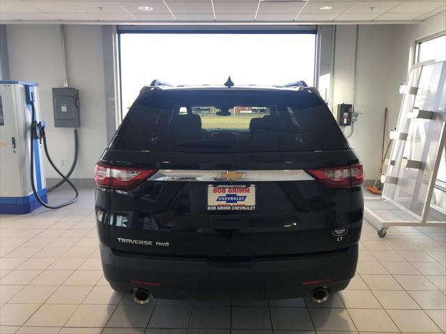 used 2021 Chevrolet Traverse car, priced at $28,488