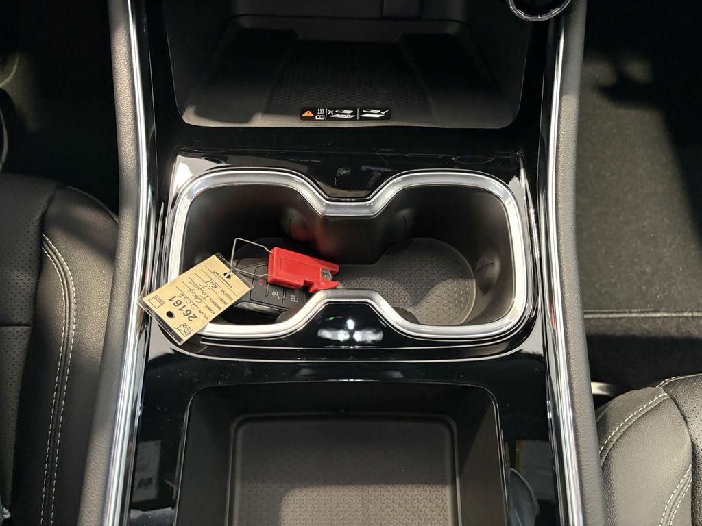 new 2026 Chevrolet Traverse car, priced at $48,135