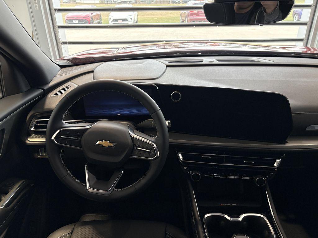 new 2026 Chevrolet Traverse car, priced at $48,135