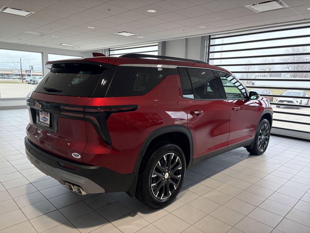 new 2026 Chevrolet Traverse car, priced at $48,135