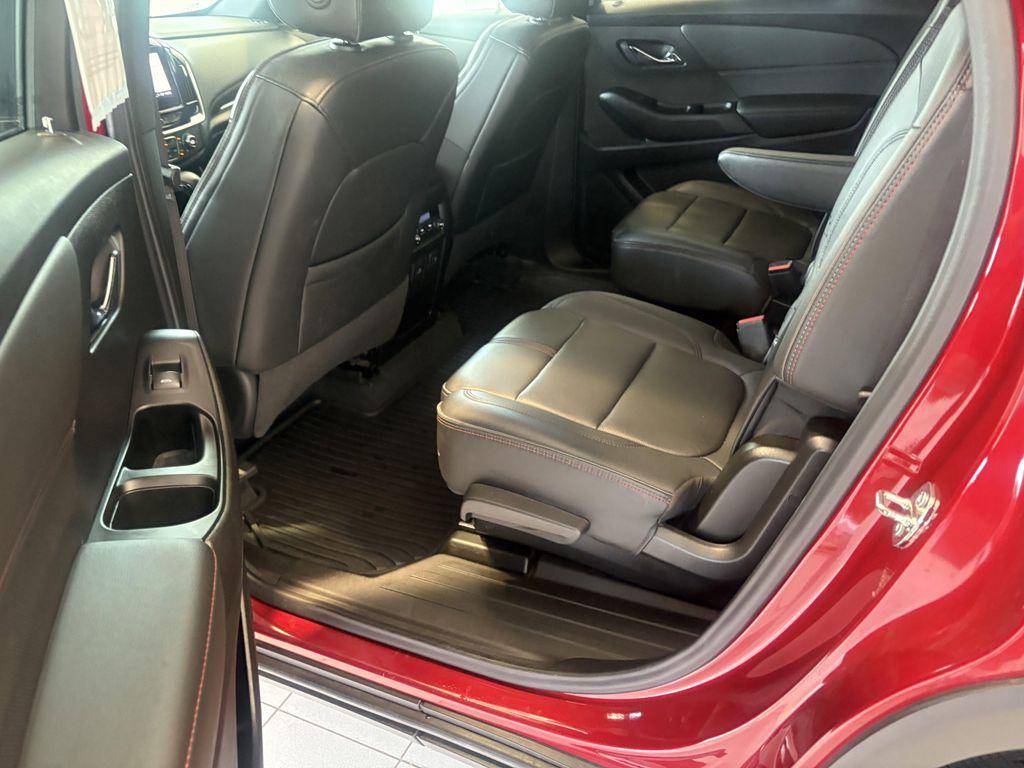 used 2023 Chevrolet Traverse car, priced at $41,996