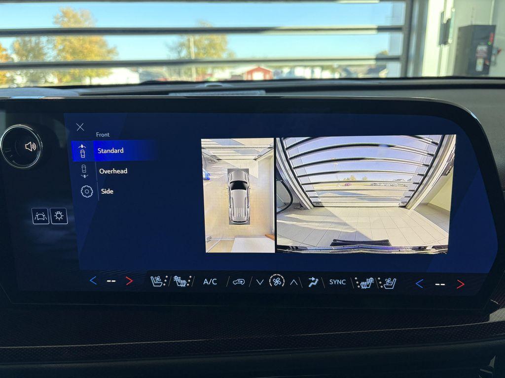 new 2026 Chevrolet Traverse car, priced at $59,611