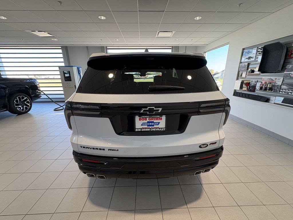new 2026 Chevrolet Traverse car, priced at $59,611