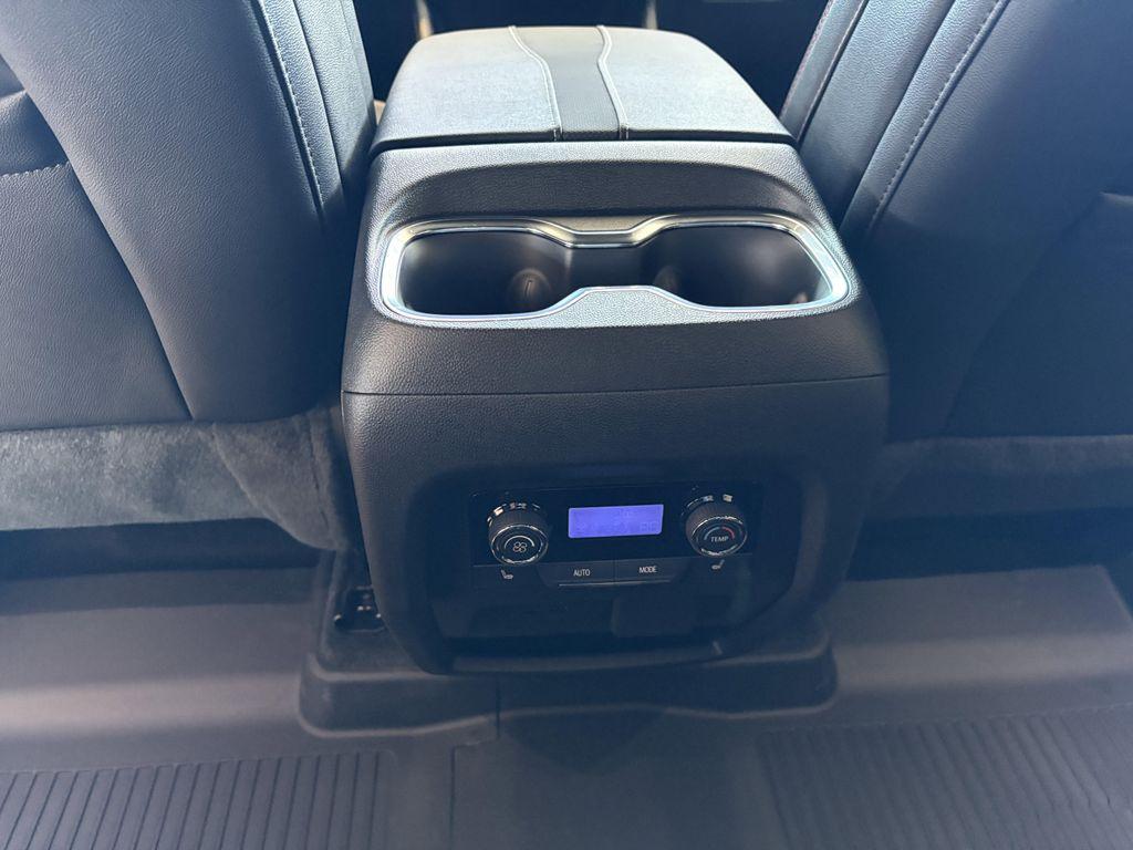 new 2026 Chevrolet Traverse car, priced at $59,611