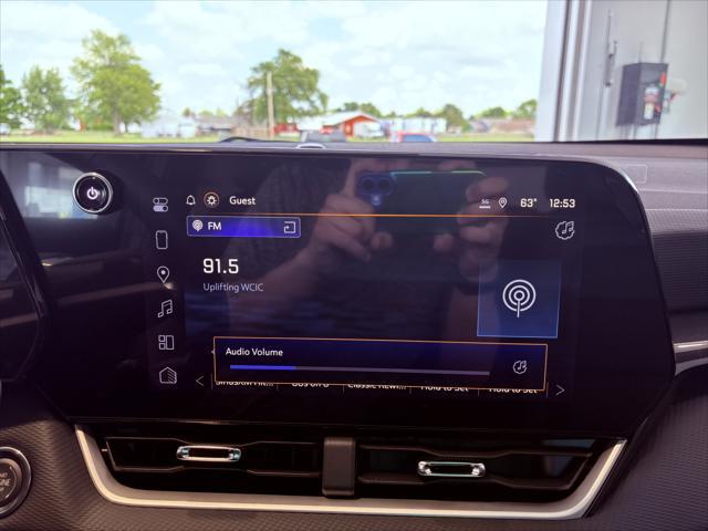 new 2026 Chevrolet Equinox car, priced at $37,080
