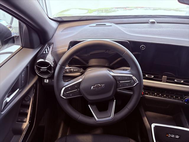 new 2026 Chevrolet Equinox car, priced at $37,080