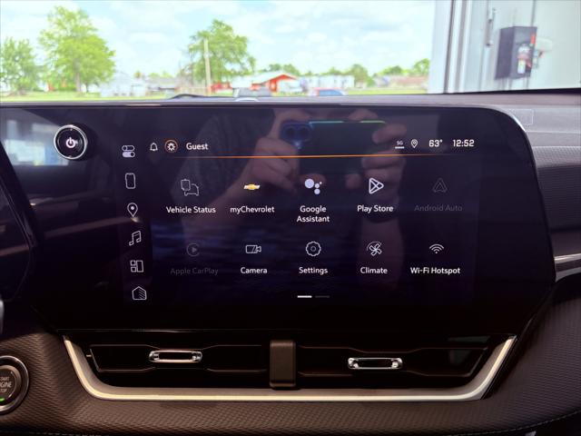 new 2026 Chevrolet Equinox car, priced at $37,080