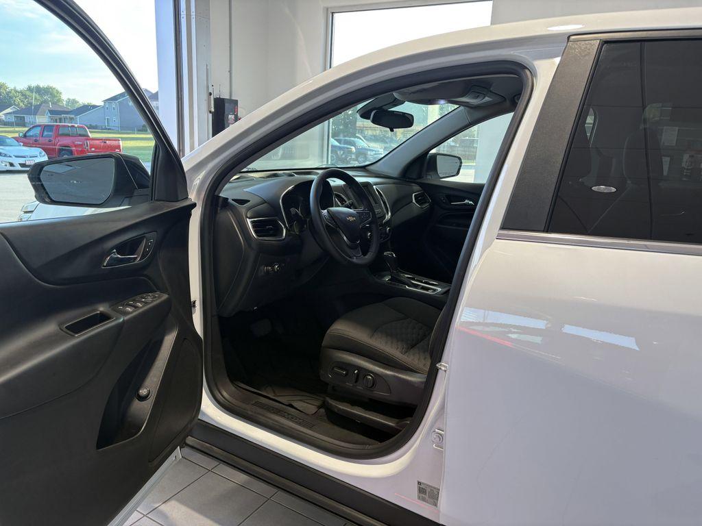 used 2021 Chevrolet Equinox car, priced at $18,388