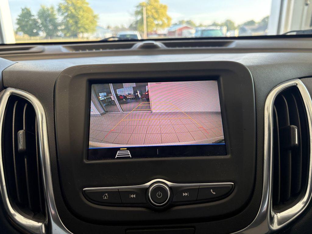 used 2021 Chevrolet Equinox car, priced at $18,388