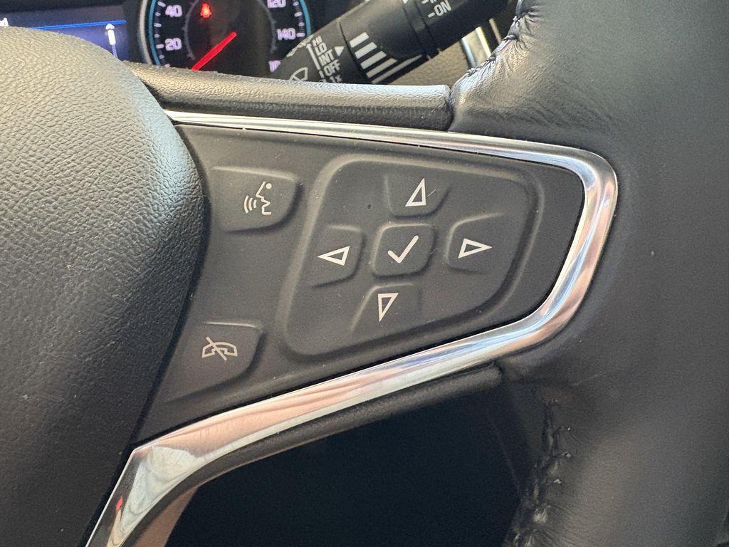 used 2021 Chevrolet Equinox car, priced at $18,388