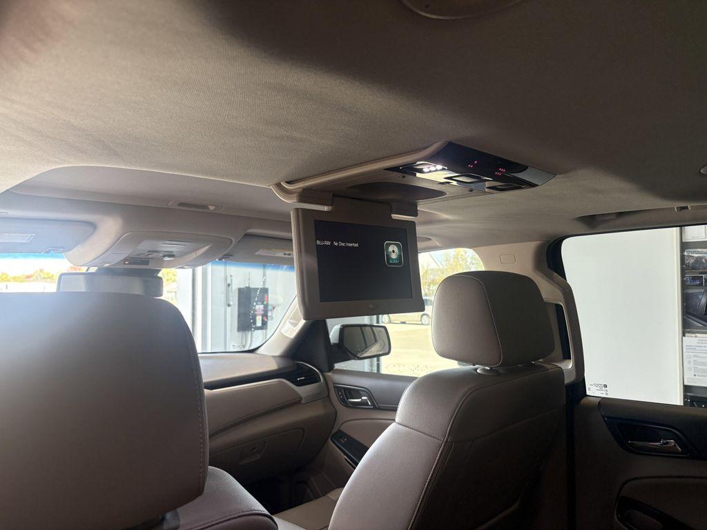 used 2019 GMC Yukon XL car, priced at $29,796