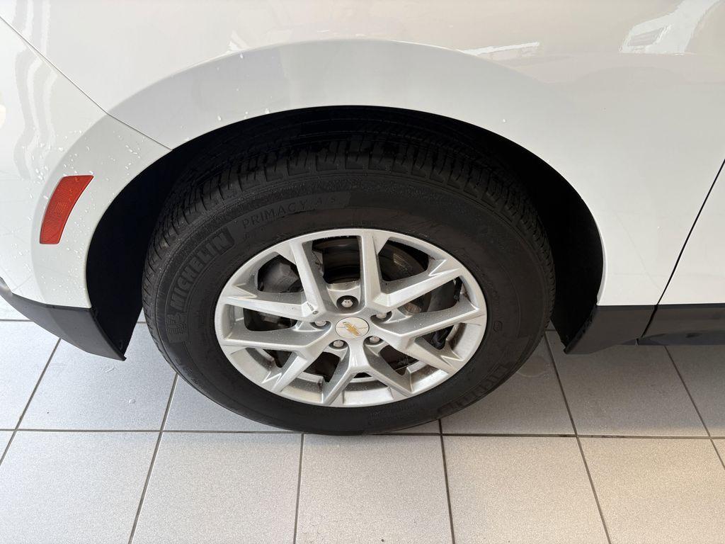 used 2024 Chevrolet Equinox car, priced at $22,388