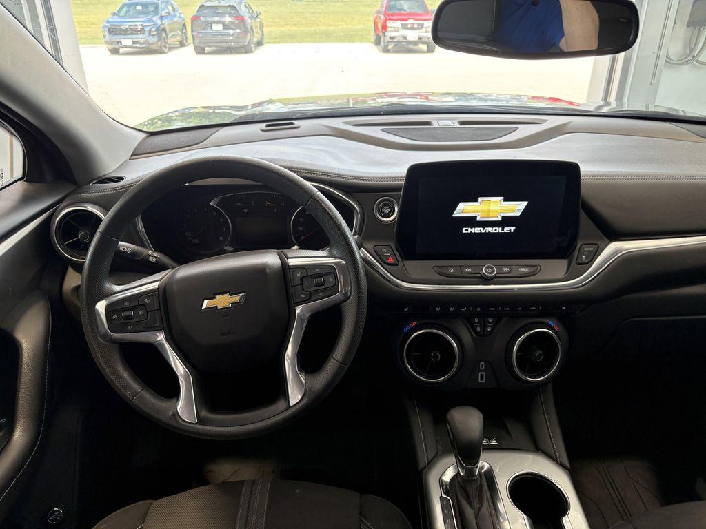used 2024 Chevrolet Blazer car, priced at $29,388