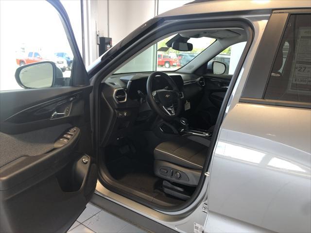 new 2025 Chevrolet TrailBlazer car, priced at $30,080