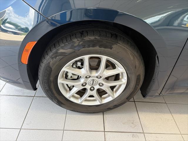 used 2024 Chrysler Pacifica car, priced at $29,988